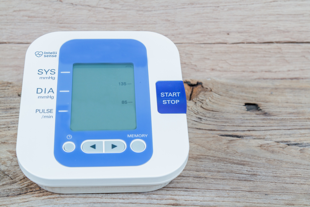 Fingertip Pulse Oximeter — OLED