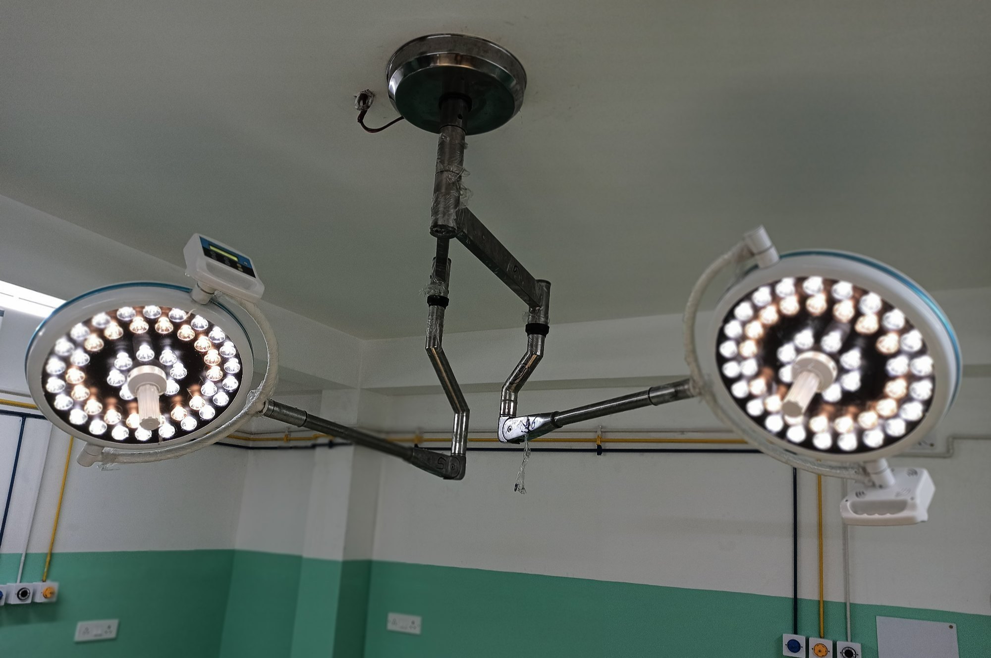 Ceiling Double-Dome Theatre Light