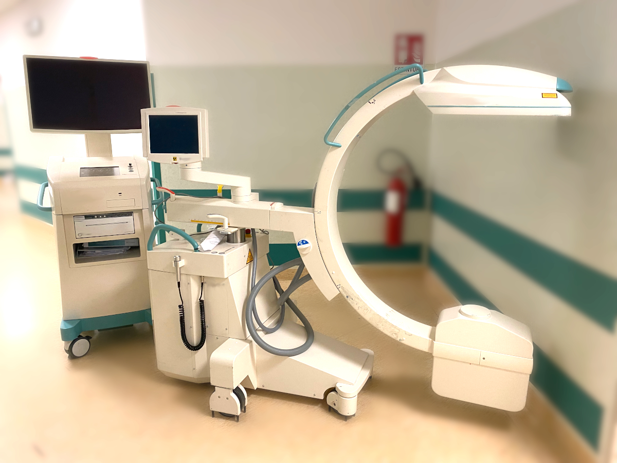 C-Arm Machine (Mobile X-Ray)